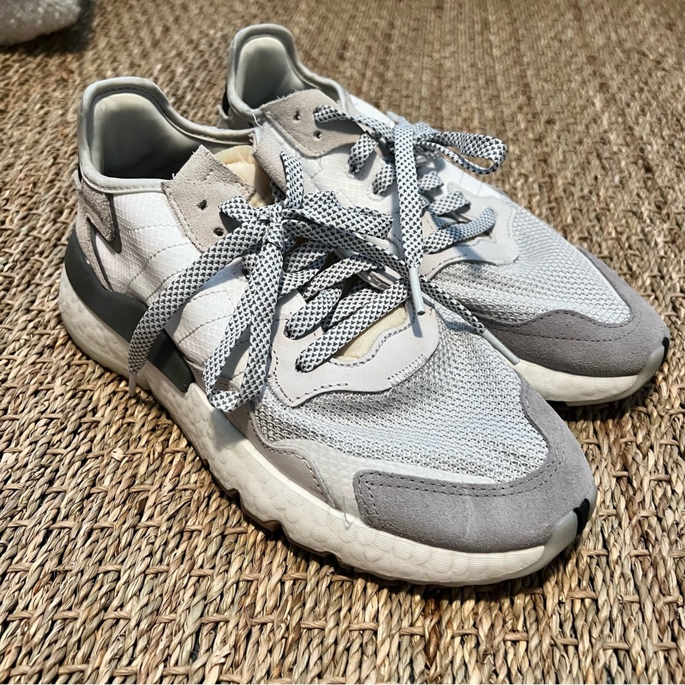 Adidas sneakers white grey cream size 7